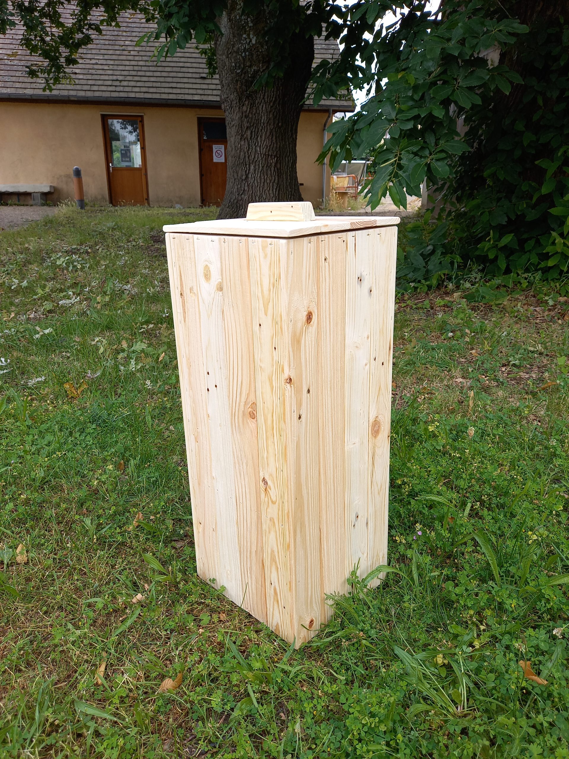 Poubelle de bureau en bois vert - 7.5 litres - ON RANGE TOUT